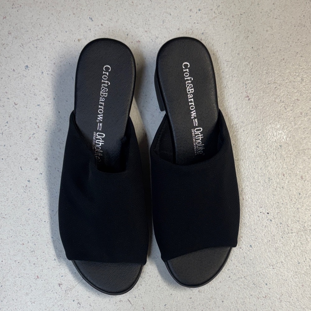 Croft & Barrow Elegant Black Slides